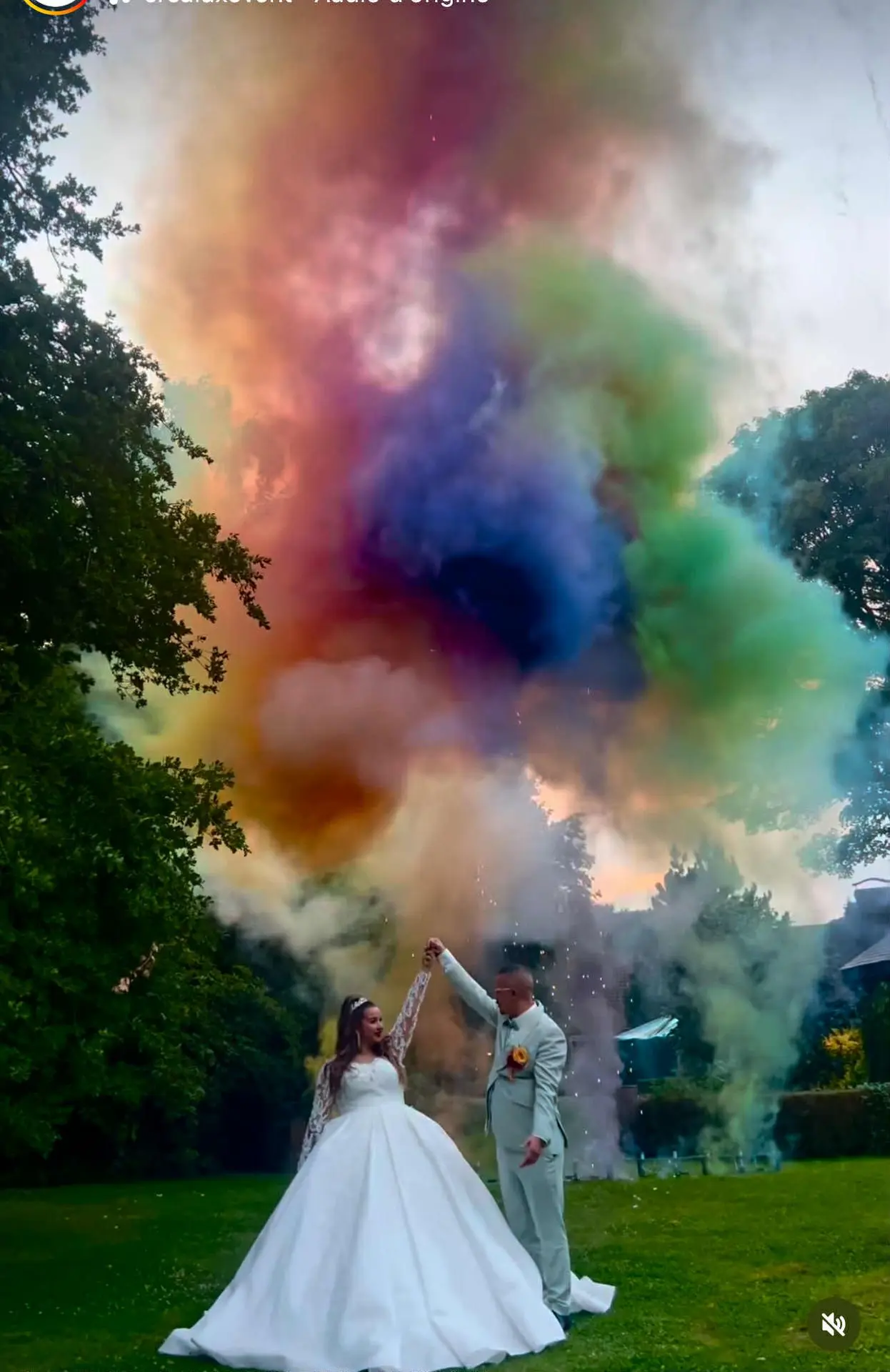 Fumée de couleur mariage